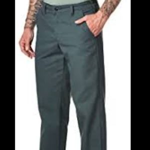 VTG Dark Green Straight Leg Work Pants. Mens 36 Waist x 33 L.